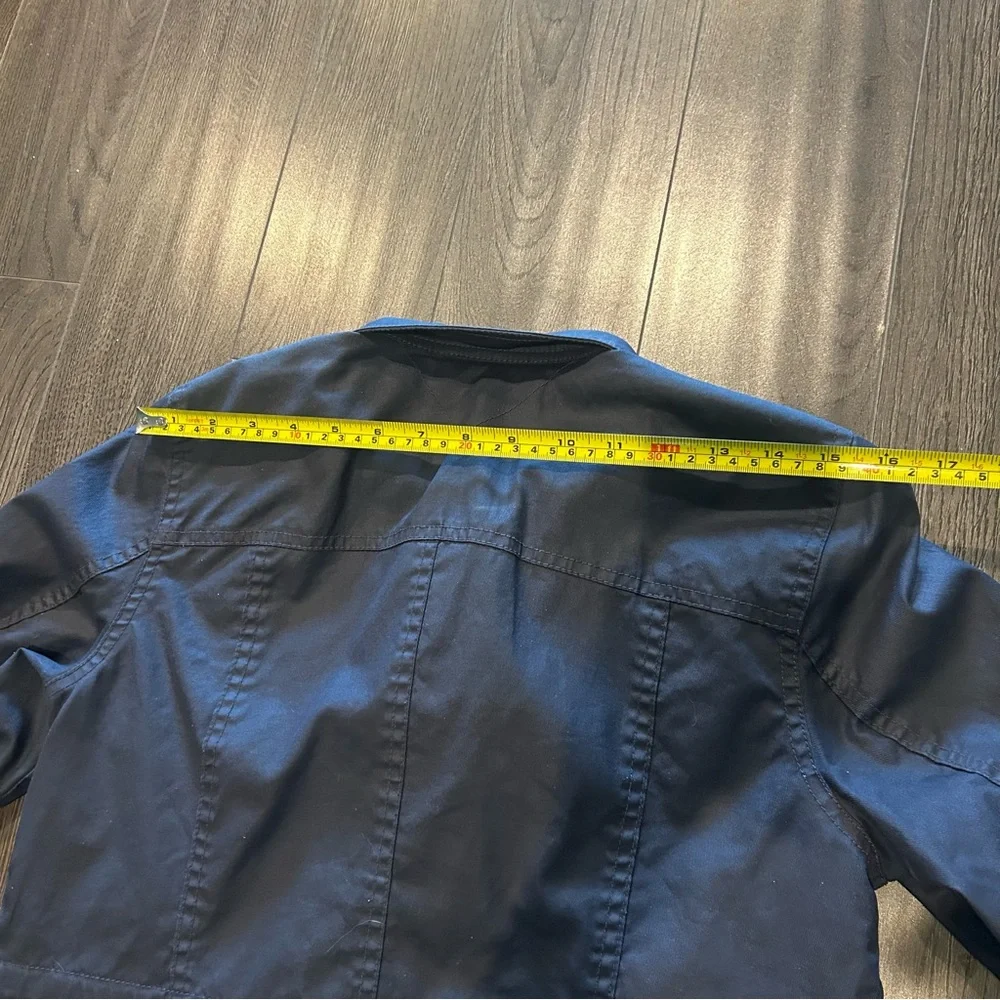 Tommy Hilfiger Navy Blue Utility Jacket with Structured Fit - Picture 7 of 9